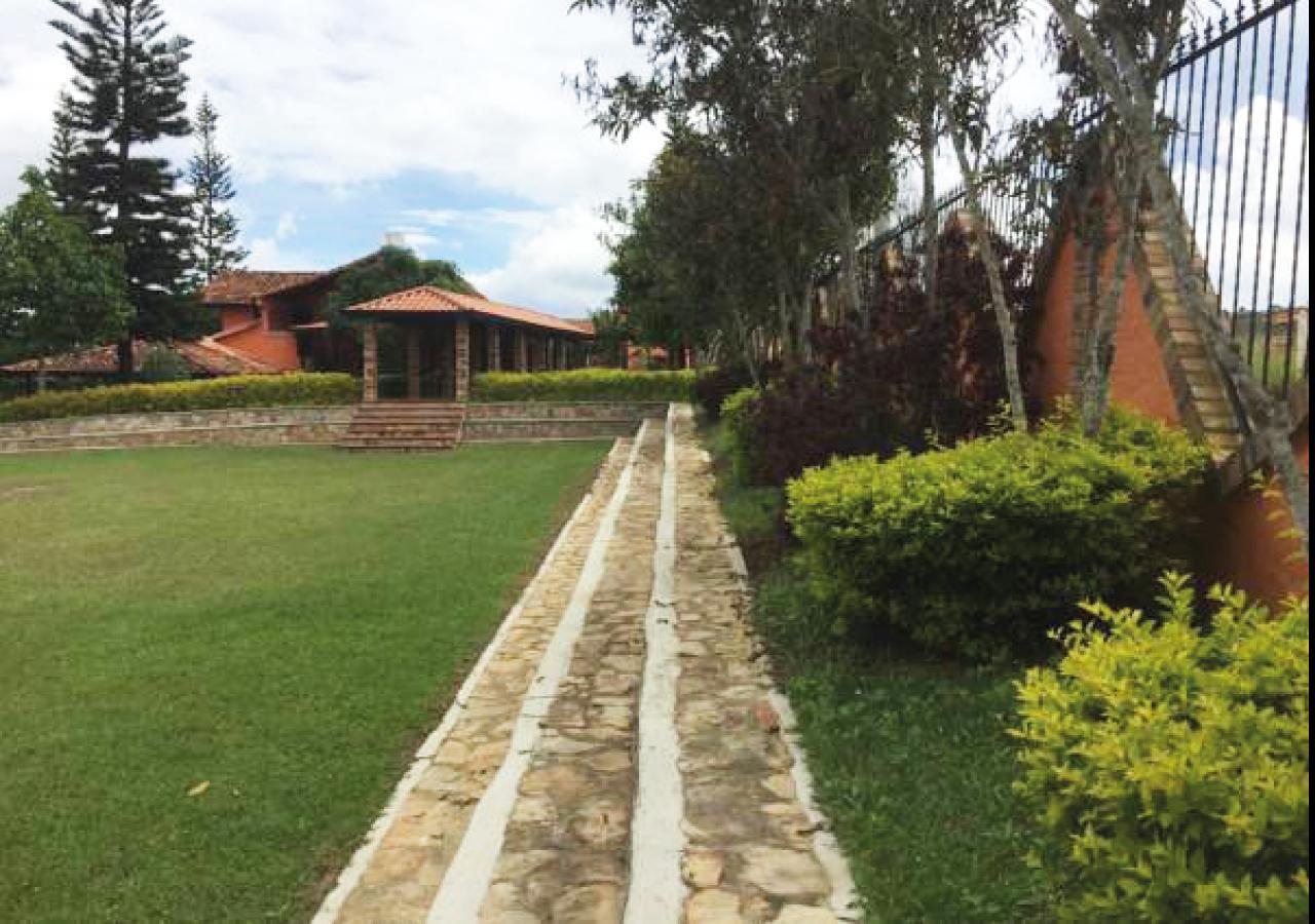 Hotel Cristo Rey Campestre Лос Сантос Екстериор снимка